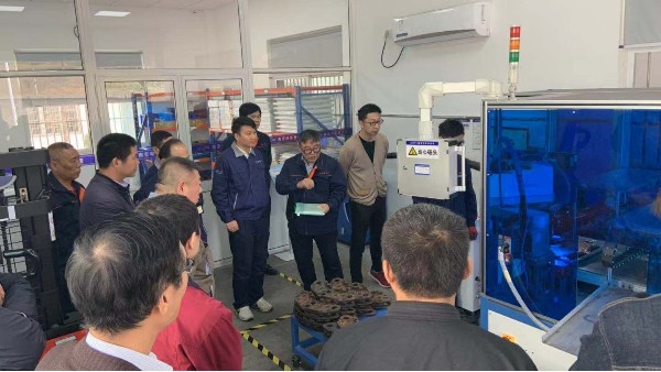 南京動車段高鐵刹車片拆解機初審通過—午夜影院福利社