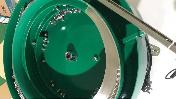 午夜福利视频在线播放常見的上料方式有哪些?