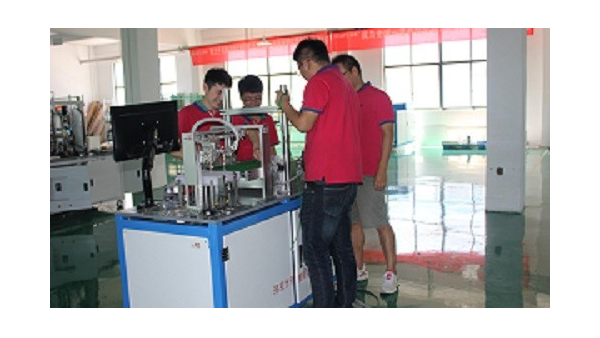 午夜影院福利社-生產車間